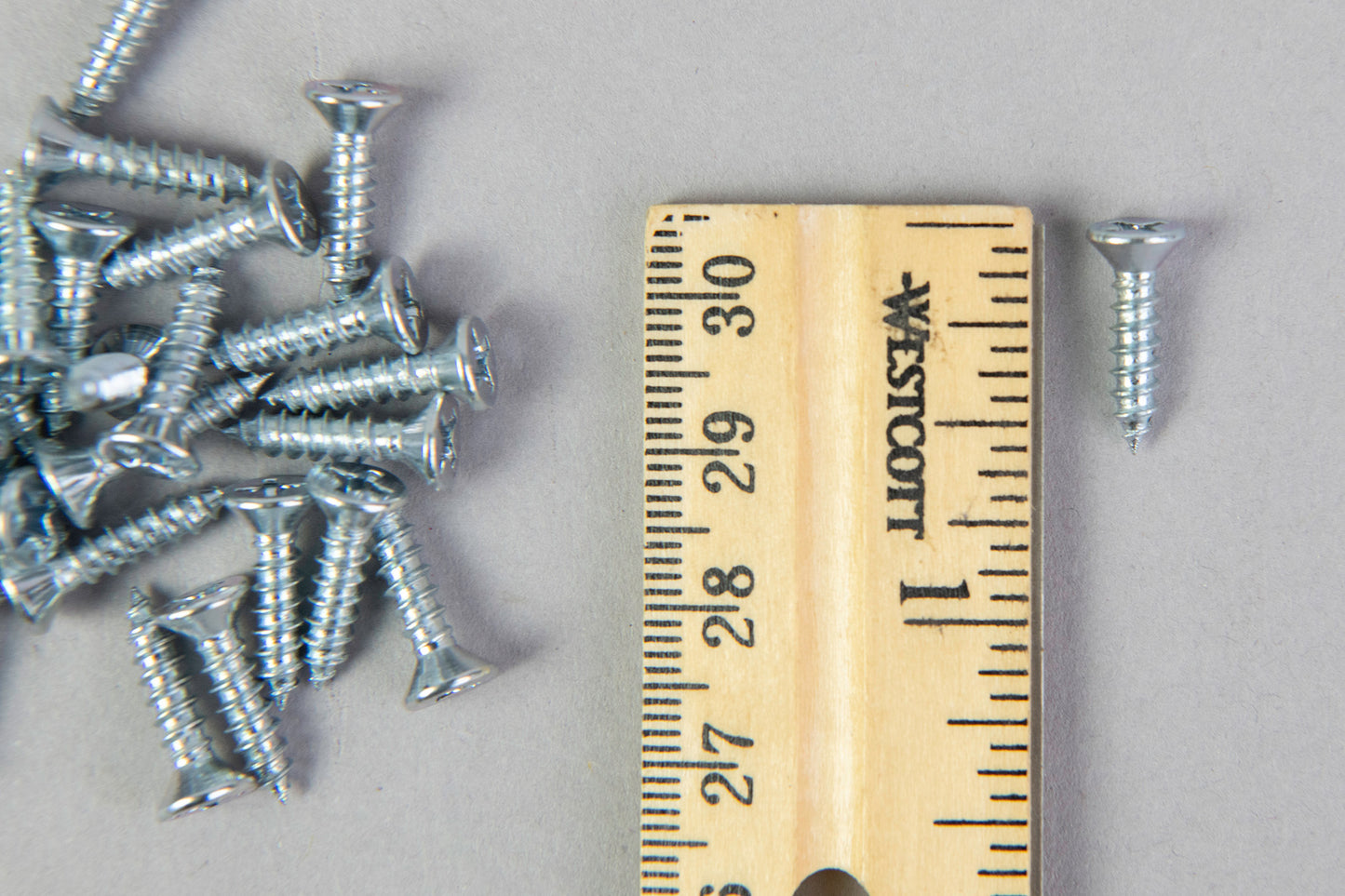 Wood Screws, #6 x 5/8 in, Zinc