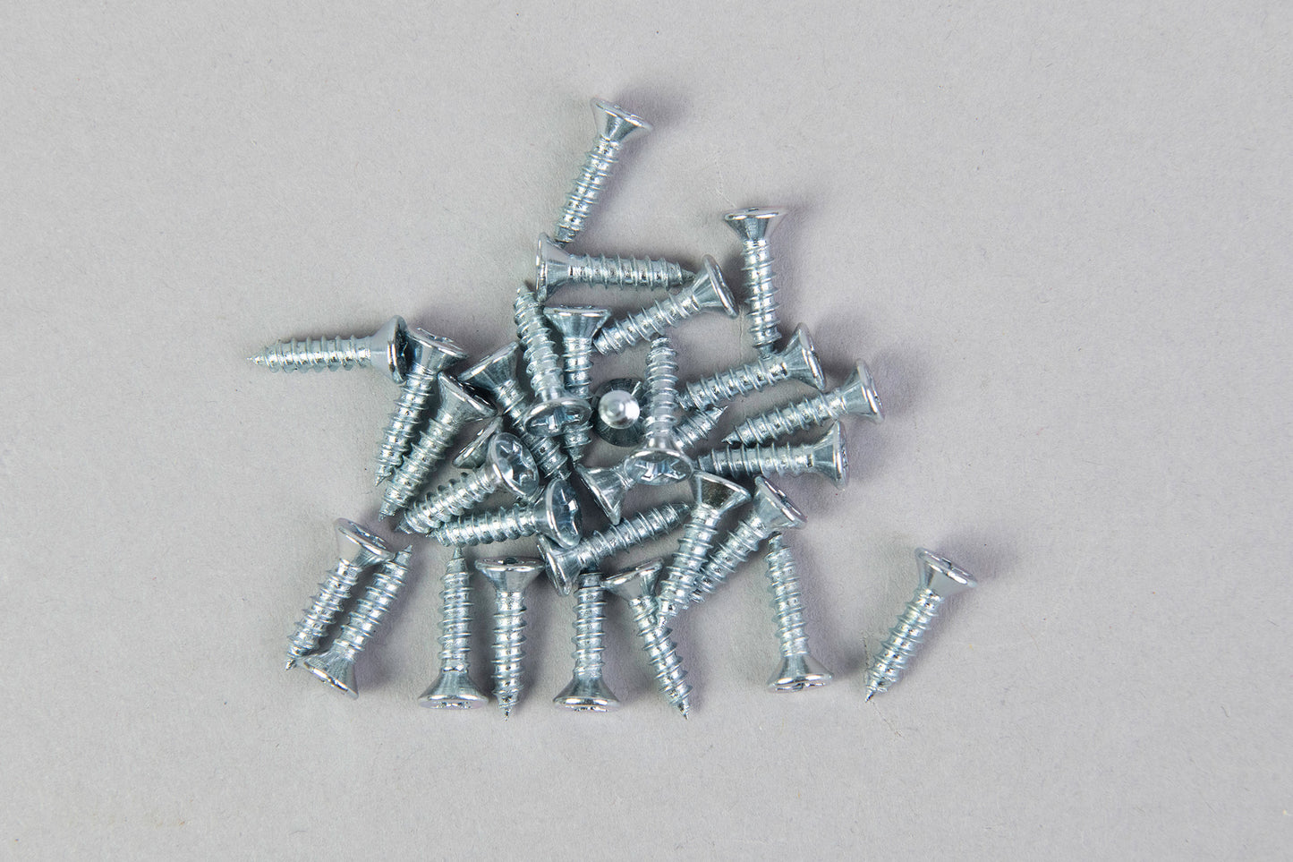 Wood Screws, #6 x 5/8 in, Zinc