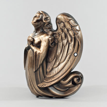 Casket Corner, Angel