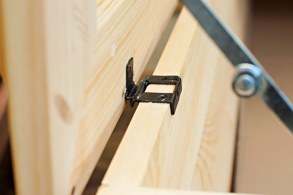 Separable Hinges for Casket Lids